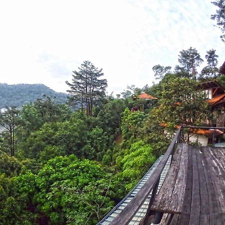 Langit Rimba Resort Seremban Esterno foto